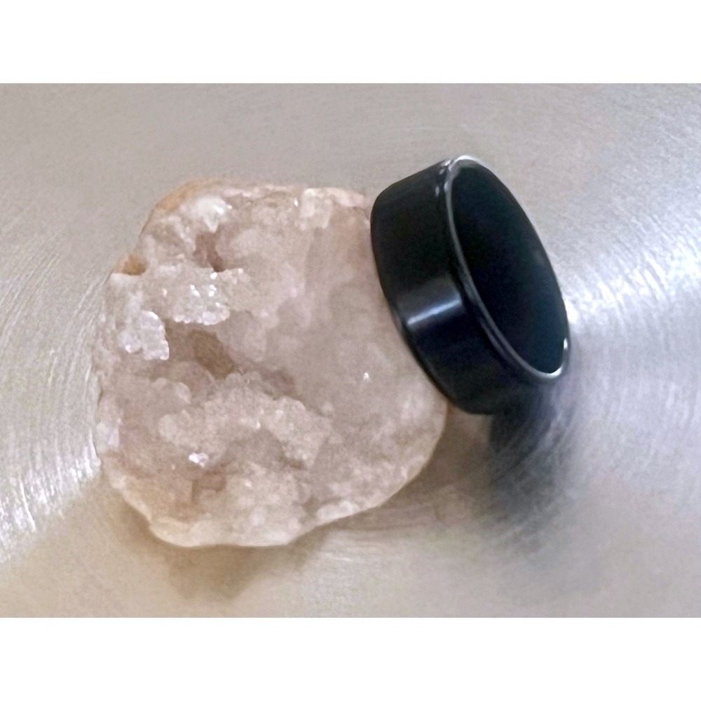 Black Tungsten Unisex Band Ring-Polished Finish-Ridged Edge-8mm Width-Size 9-New - Picture 2 of 12